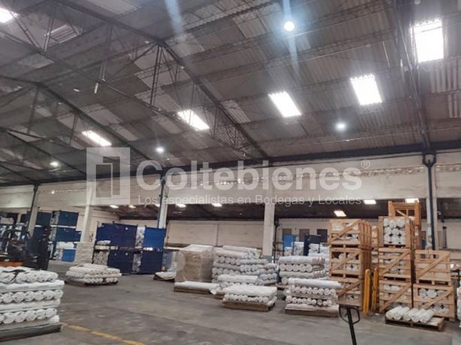 Bodega en venta en Manuel Restrepo, Sabaneta, 3198 m² · foto 9 de 18