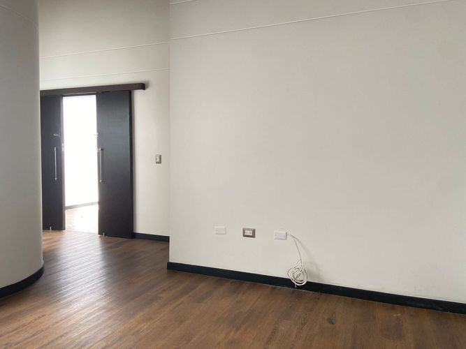 Casa de 3 alcobas en venta en La Doctora, Sabaneta, 340 m² · foto 3 de 18