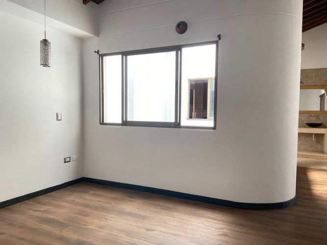 Casa de 3 alcobas en venta en La Doctora, Sabaneta, 340 m² · foto 14 de 18