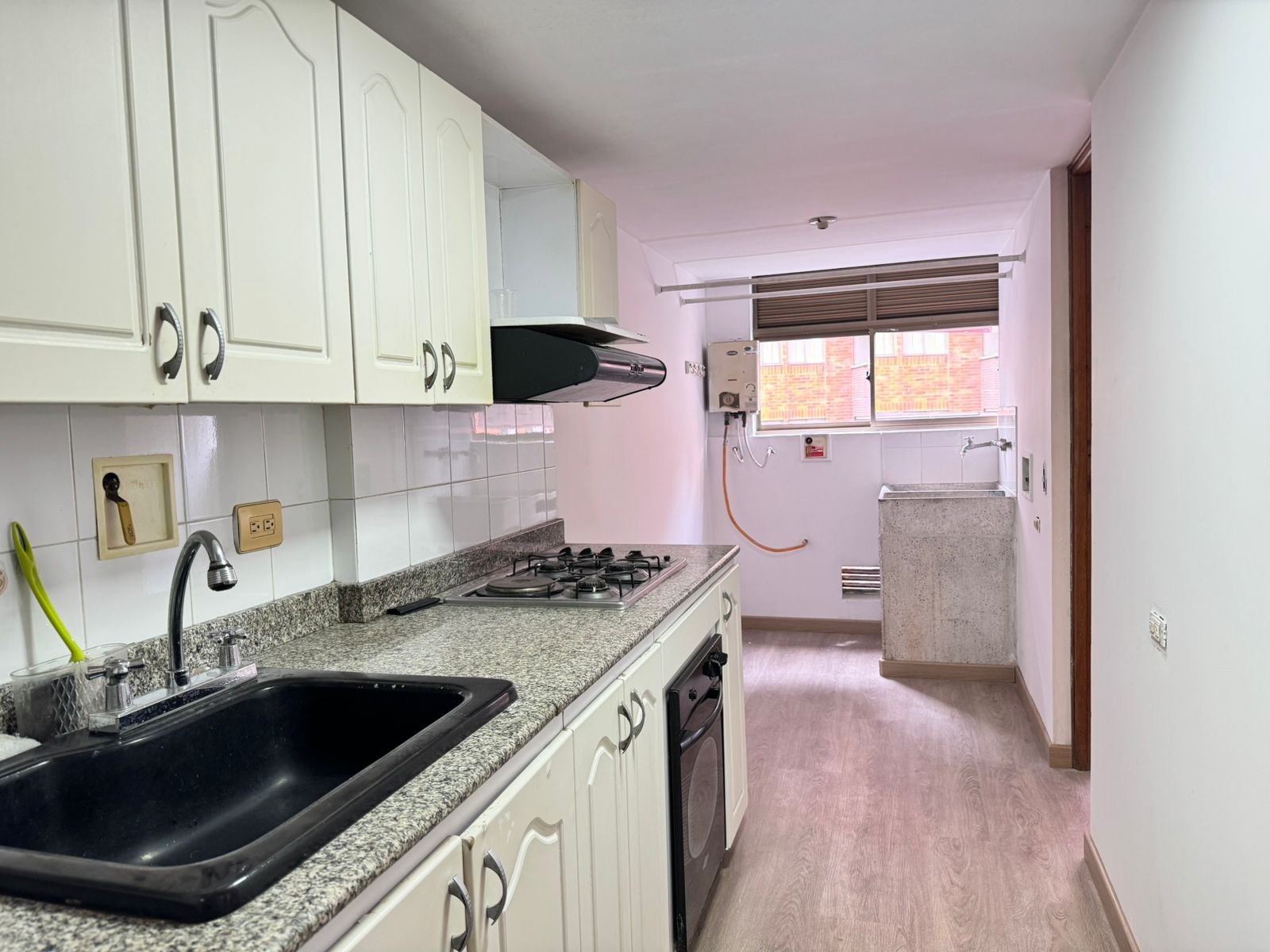 Apartamento en venta en Otraparte, Envigado · foto 3 de 20