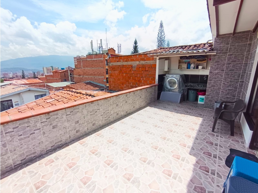 Apartamento en arriendo en La America, Medellín · foto 10 de 24