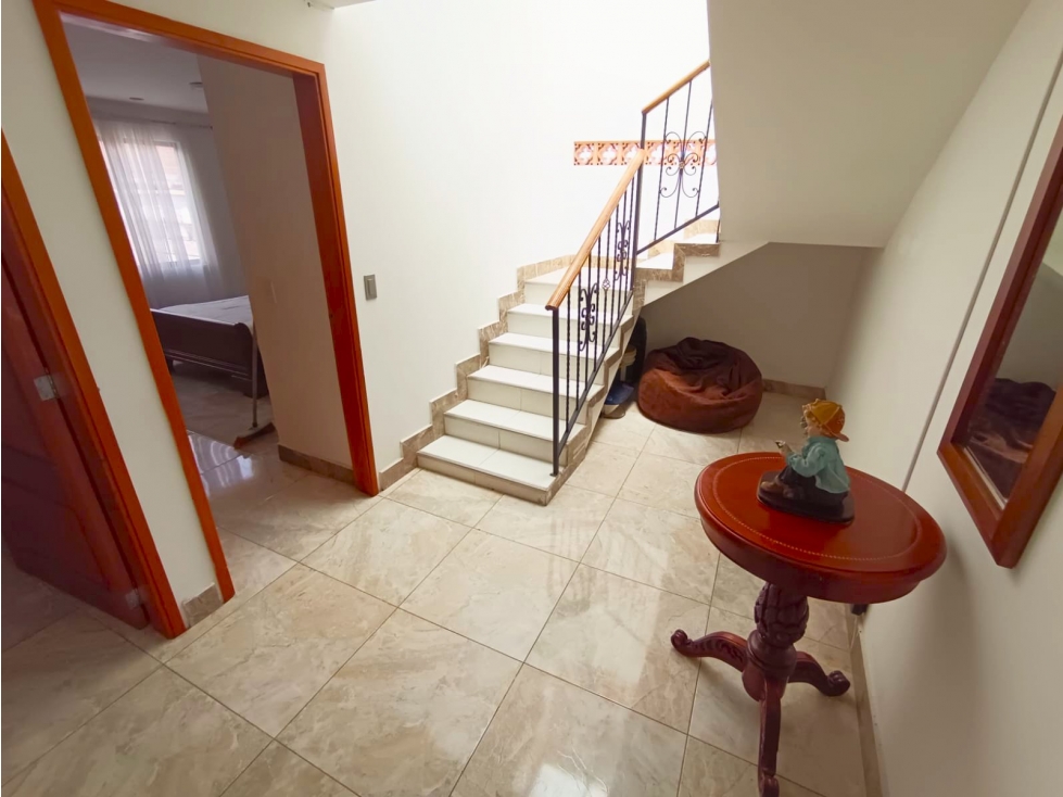 Apartamento en arriendo en La America, Medellín · foto 18 de 24
