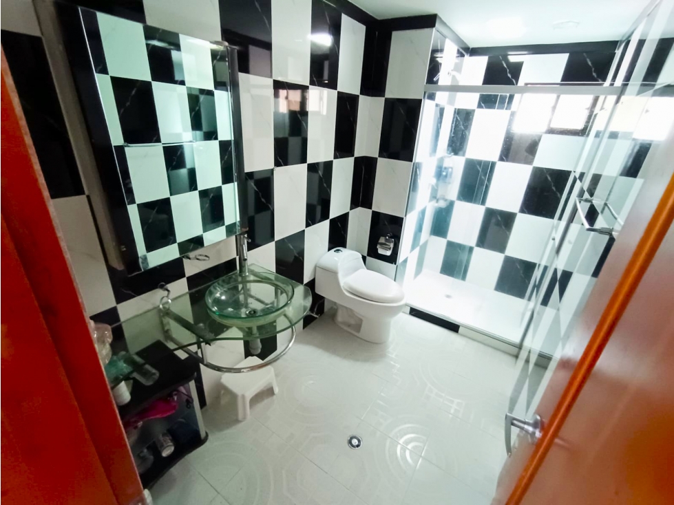 Apartamento en arriendo en La America, Medellín · foto 24 de 24