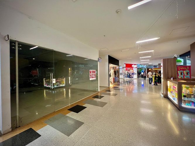 Local en venta en San Juan Bautista, Itagüí, 60 m² · foto 13 de 15