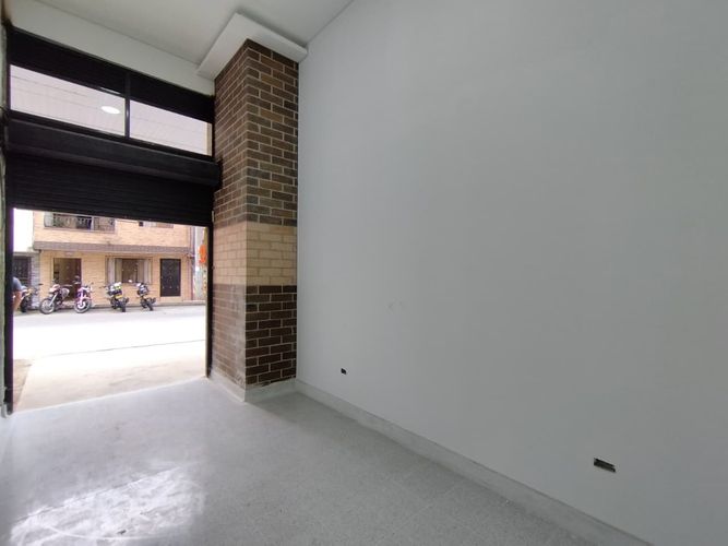 Local en arriendo en Entreamigos, Sabaneta, 30 m² · foto 6 de 8