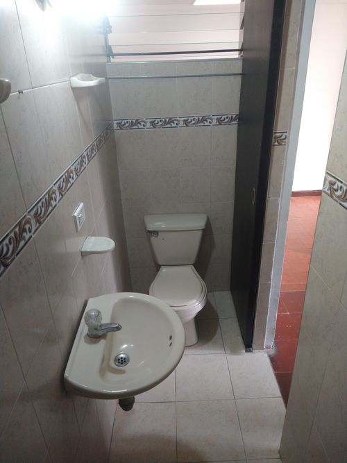 Casa de 3 alcobas en venta en Vipasa, Cali, 264 m² · foto 10 de 12