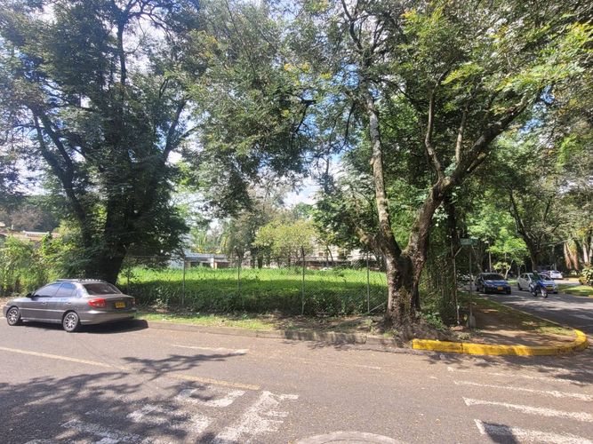 Lote en venta en El Ingenio, Cali, 2216 m² · foto 14 de 15