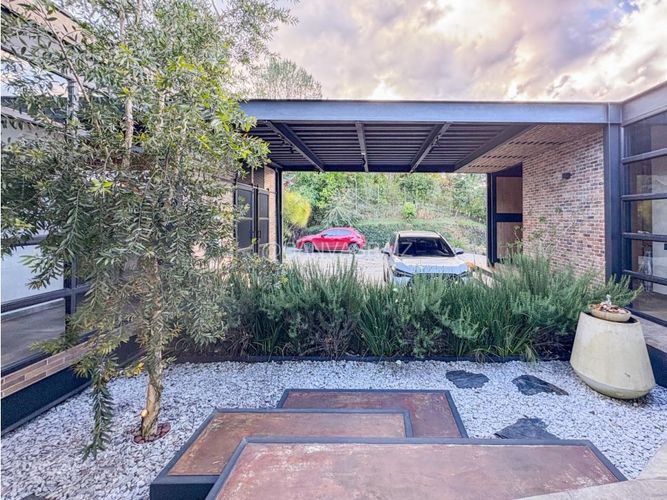 Casa de 4 alcobas en venta en Pantanillo, El Retiro, 411 m² · foto 8 de 24