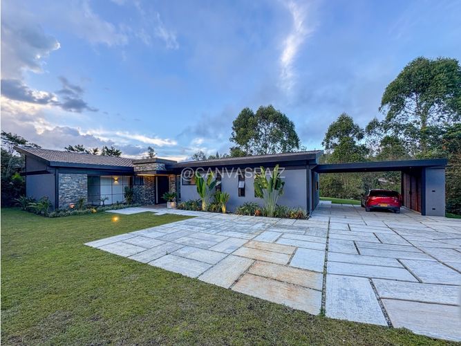 Casa de 5 alcobas en venta en Pantanillo, El Retiro, 397 m² · foto 9 de 22