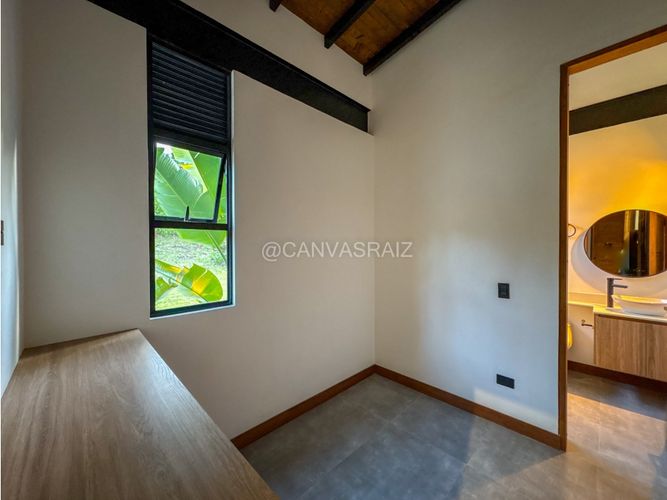Casa de 5 alcobas en venta en Pantanillo, El Retiro, 397 m² · foto 12 de 22