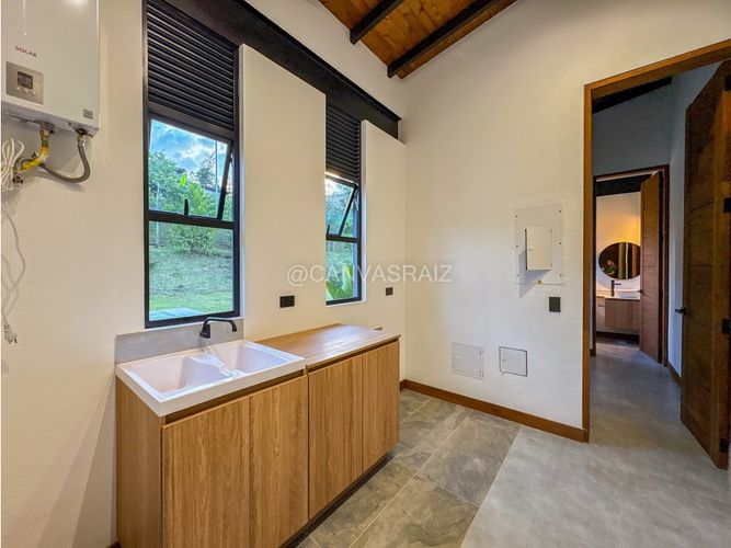 Casa de 5 alcobas en venta en Pantanillo, El Retiro, 397 m² · foto 16 de 22