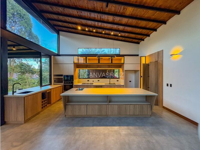 Casa de 5 alcobas en venta en Pantanillo, El Retiro, 397 m² · foto 17 de 22