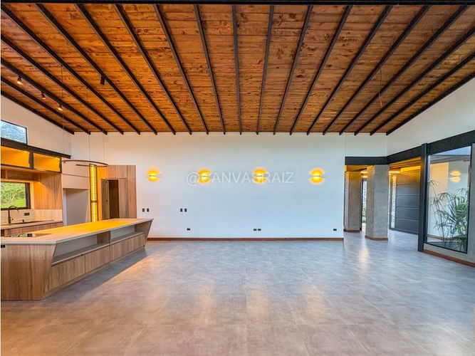 Casa de 5 alcobas en venta en Pantanillo, El Retiro, 397 m² · foto 18 de 22