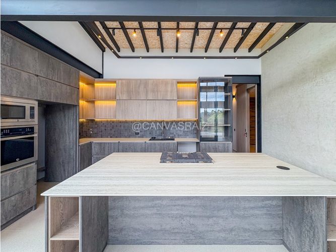 Casa de 4 alcobas en venta en Pantanillo, El Retiro, 460 m² · foto 2 de 24