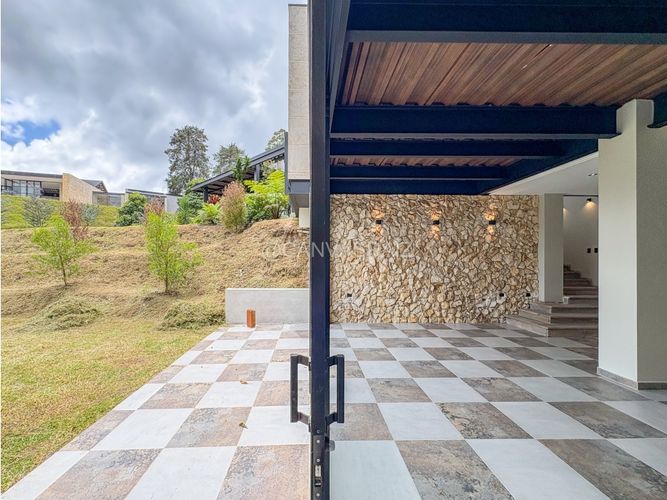 Casa de 4 alcobas en venta en Pantanillo, El Retiro, 460 m² · foto 11 de 24