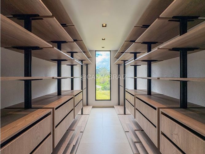 Casa de 4 alcobas en venta en Pantanillo, El Retiro, 460 m² · foto 17 de 24