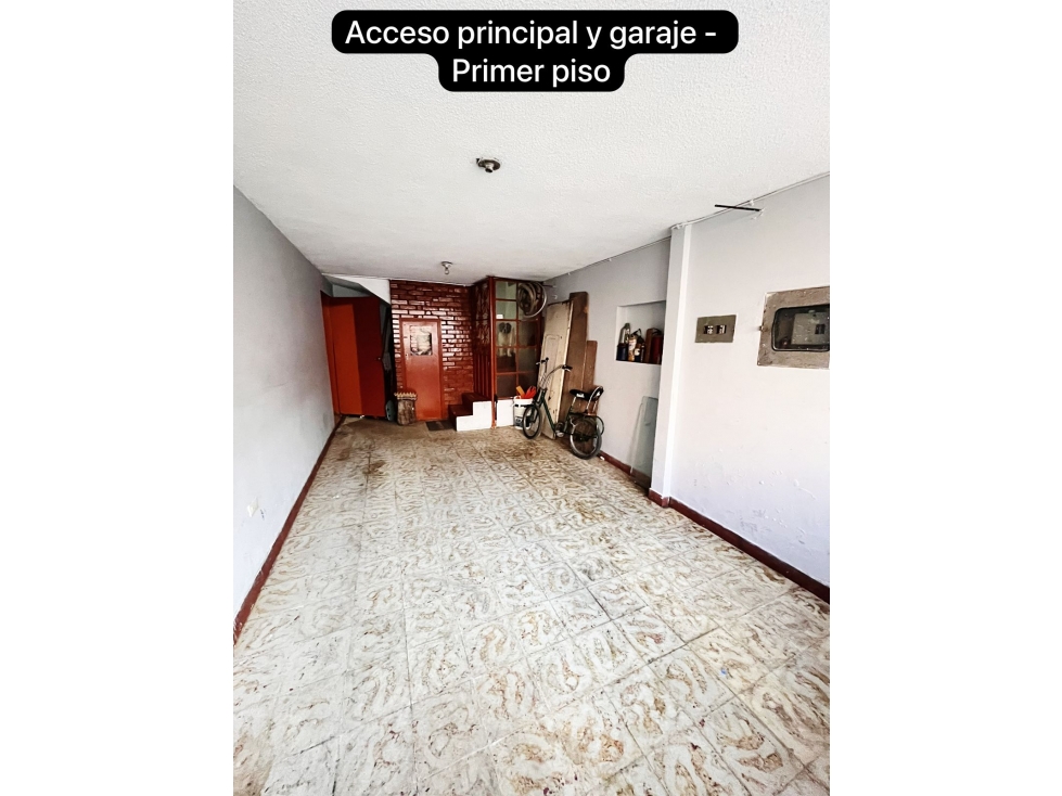 Casa en venta en Fontibon, Bogotá · foto 2 de 24