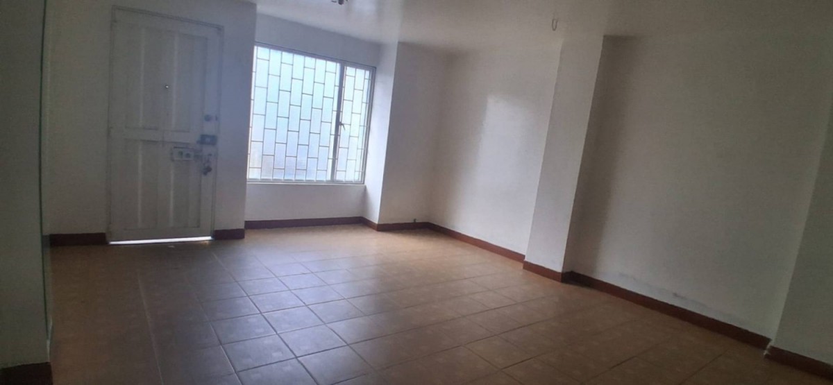 Casa en venta en Ciudad Alsacia, Bogotá · foto 4 de 22