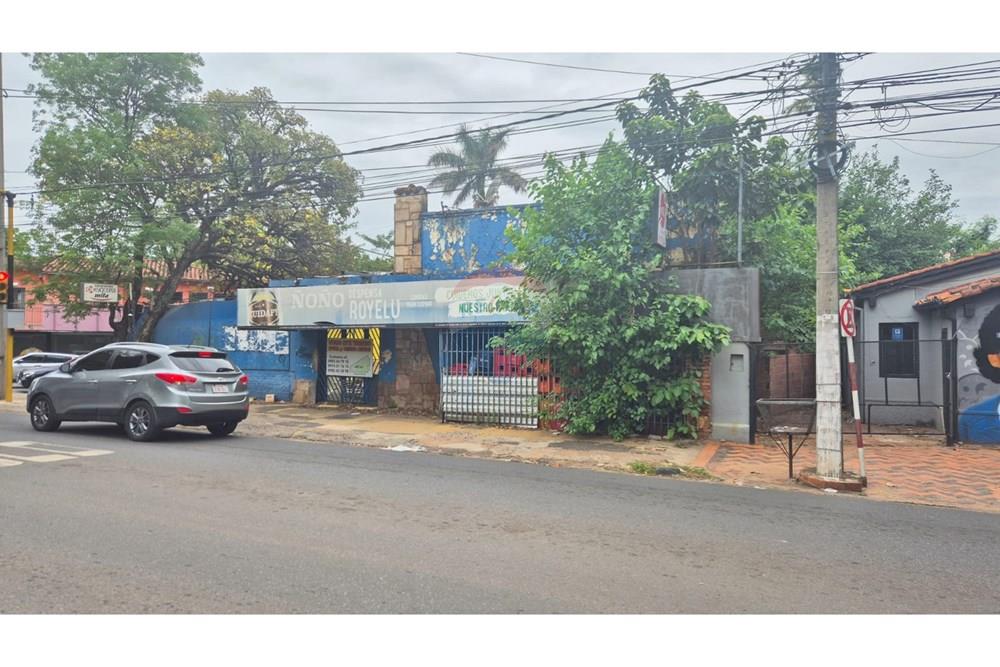 Terreno Comercial en esquina de 403 m² — foto 3