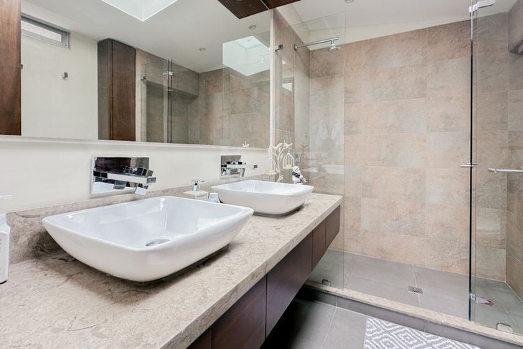 Apartamento de 3 alcobas en venta en Portales Del Norte, Bogotá, 205 m² · foto 14 de 24
