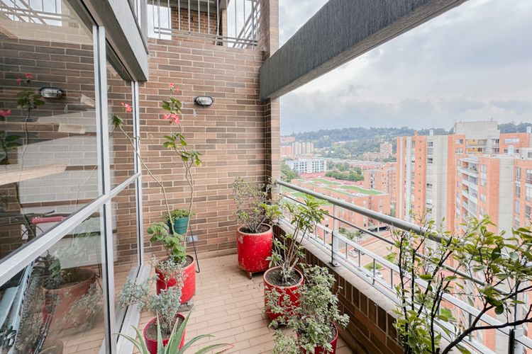 Apartamento de 3 alcobas en venta en Portales Del Norte, Bogotá, 205 m² · foto 24 de 24