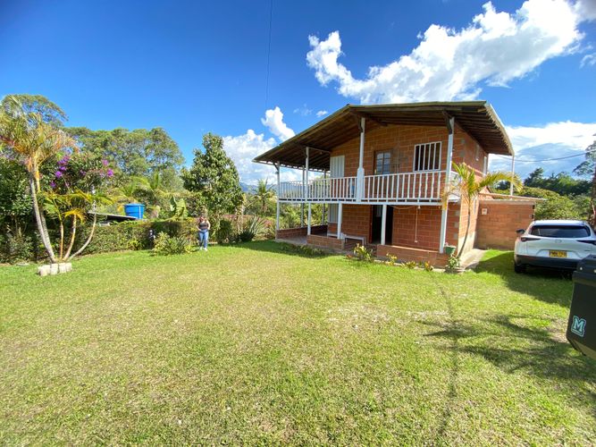 Finca en arriendo en La Ceja, 150 m² · foto 2 de 20