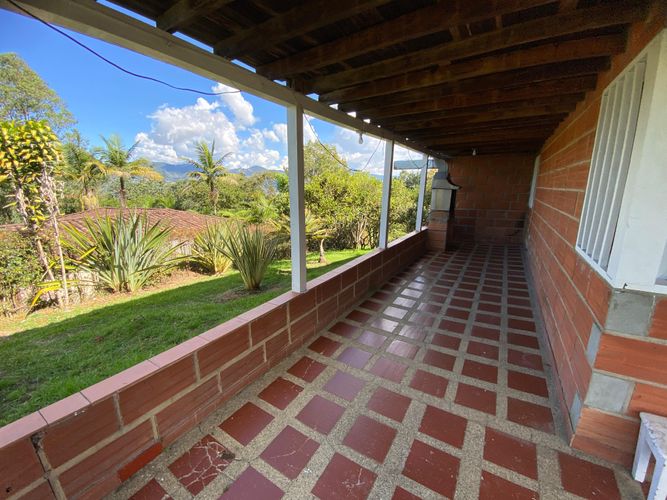 Finca en arriendo en La Ceja, 150 m² · foto 6 de 20