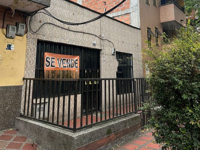 Casa en venta en Otraparte, Envigado · foto 2 de 2