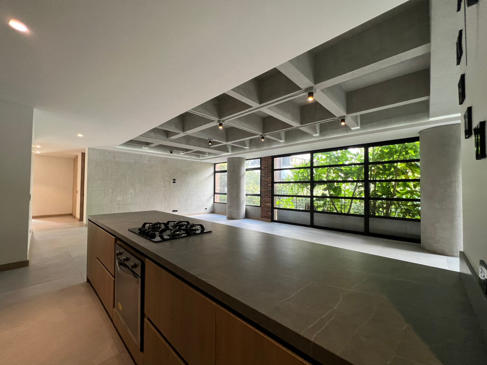 Apartamento en arriendo en El Poblado, Medellín · foto 8 de 17