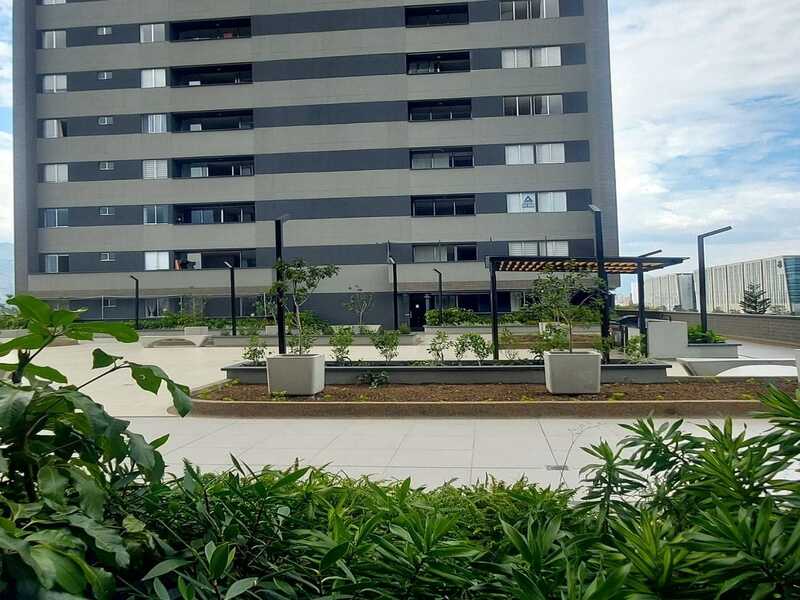 Apartamento en venta en El Poblado, Medellín · foto 12 de 12