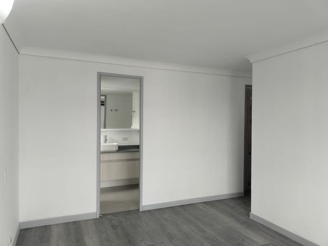 Apartamento de 3 alcobas en arriendo en El Poblado, Medellín, 126 m² · foto 11 de 16