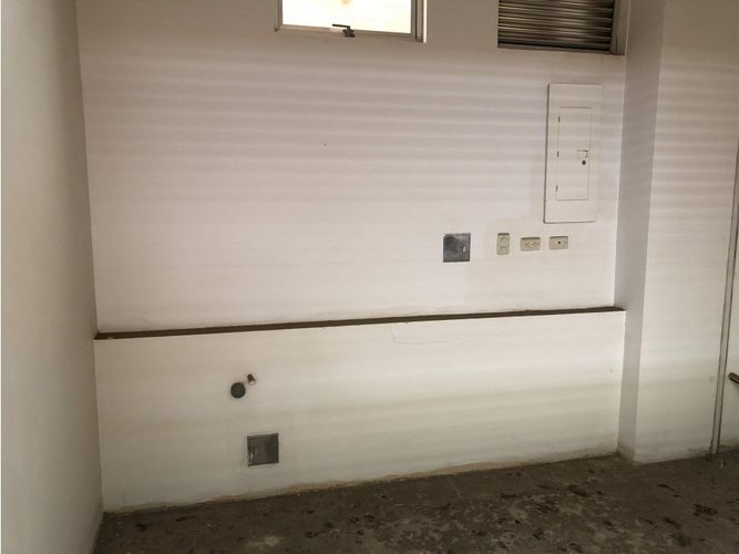 Local en venta en Siberia, Cota, 11 m² · foto 2 de 5