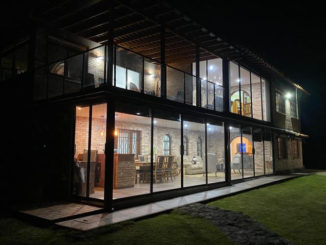 Casa de 6 alcobas en venta en Loma Del Escobero, Envigado, 500 m² · foto 4 de 24