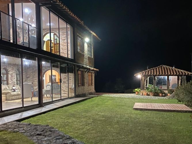 Casa de 6 alcobas en venta en Loma Del Escobero, Envigado, 500 m² · foto 15 de 24