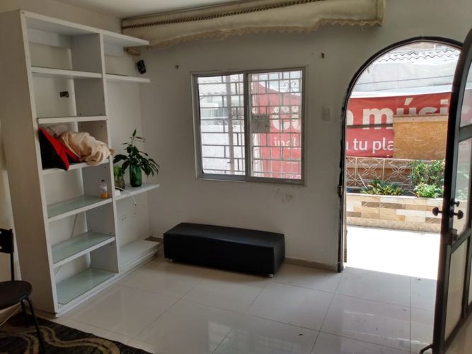 Casa de 10 alcobas en venta en El Tabor, Barranquilla, 574 m² · foto 9 de 24