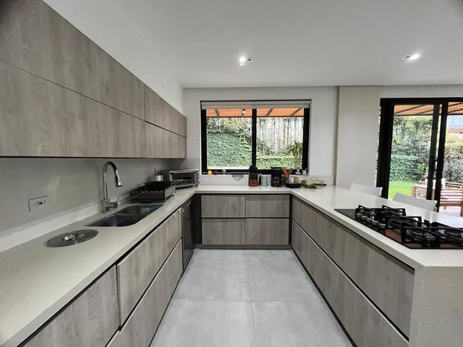 Casa de 3 alcobas en venta en Pantanillo, El Retiro, 300 m² · foto 3 de 12