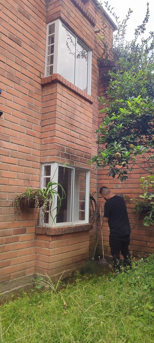 Casa de 5 alcobas en venta en Las Lomas, Medellín, 170 m² · foto 2 de 24