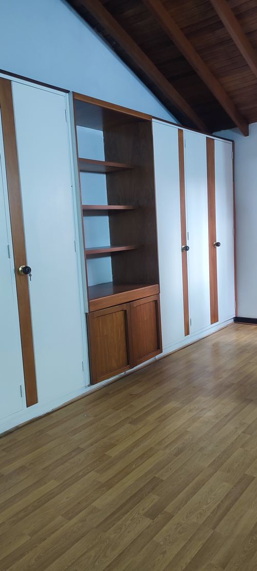Casa de 5 alcobas en venta en Las Lomas, Medellín, 170 m² · foto 19 de 24