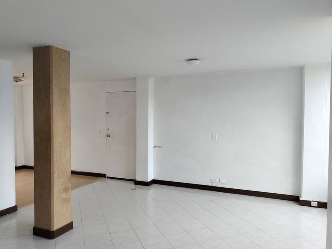 Apartamento de 3 alcobas en arriendo en El Poblado, Medellín, 83 m² · foto 2 de 17
