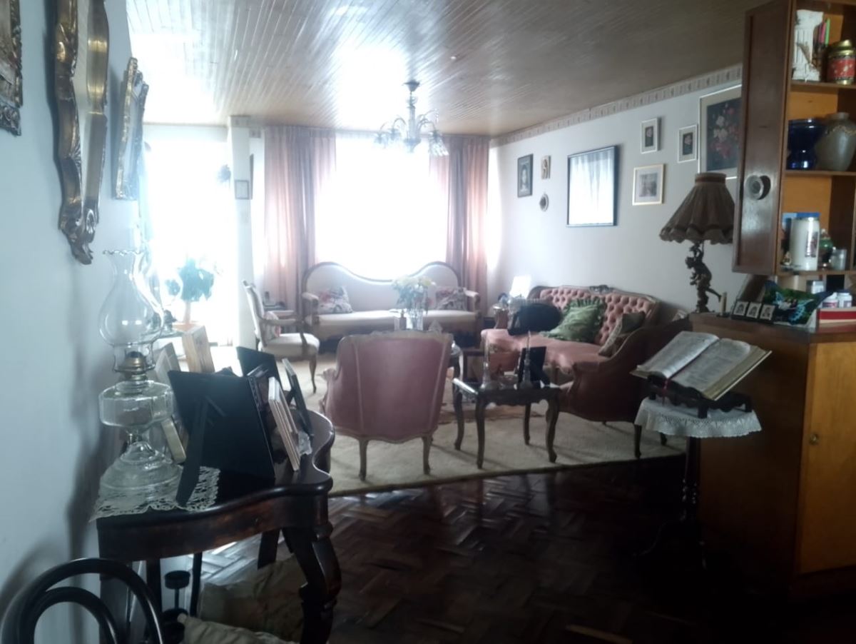 Casa en venta en Barrios Unidos, Bogotá · foto 8 de 20