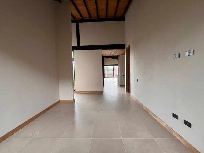 Casa de 3 alcobas en venta en Pantanillo, El Retiro · foto 15 de 17