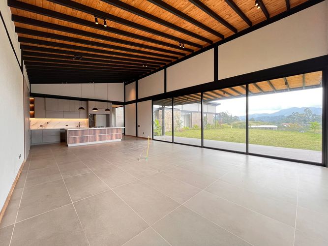 Casa de 3 alcobas en venta en Pantanillo, El Retiro · foto 11 de 17