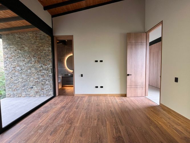 Casa de 3 alcobas en venta en Pantanillo, El Retiro · foto 16 de 17