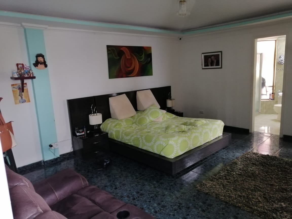 Casa en venta en Palermo, Manizales · foto 3 de 17