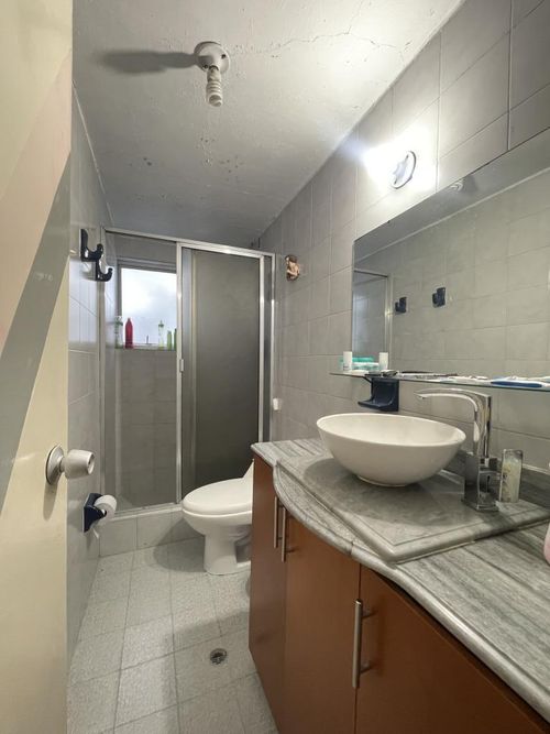 Casa de 3 alcobas en venta en Los Andes, Bogotá, 221 m² · foto 9 de 16