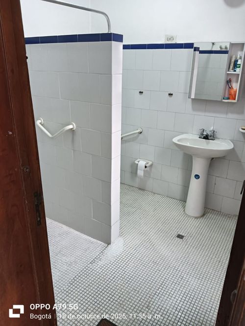 Casa de 5 alcobas en venta en Quinta Camacho, Bogotá, 175 m² · foto 13 de 24