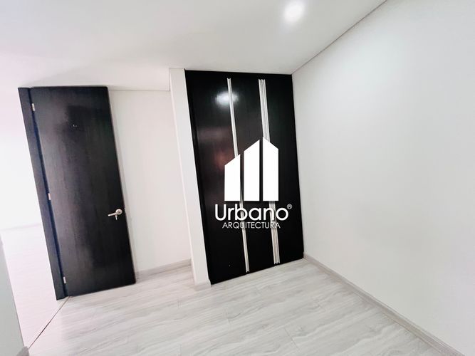 Apartamento en venta en Pinares, Chía · foto 2 de 22