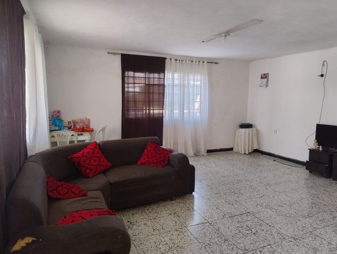 Casa de 12 alcobas en venta en Santa Elena, Cali, 430 m² · foto 3 de 6