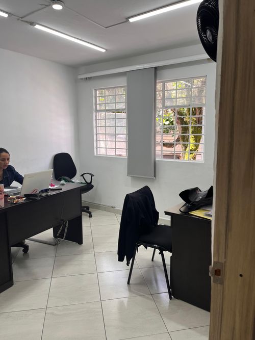 Casa de 4 alcobas en venta en San Francisco, Bucaramanga, 318 m² · foto 3 de 23