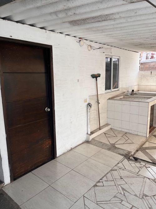 Casa de 4 alcobas en venta en San Francisco, Bucaramanga, 318 m² · foto 17 de 23